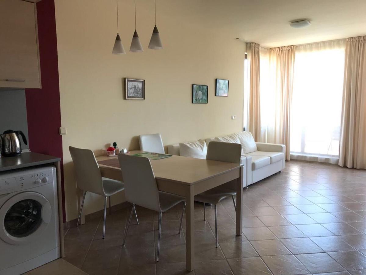 Apartment 2Br, Тристаен In Complex Green Life Sozopol Exterior foto