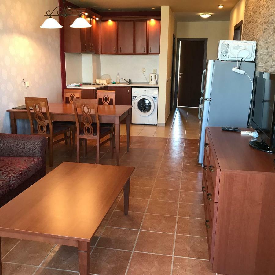 Apartment 2Br, Тристаен In Complex Green Life Sozopol Exterior foto